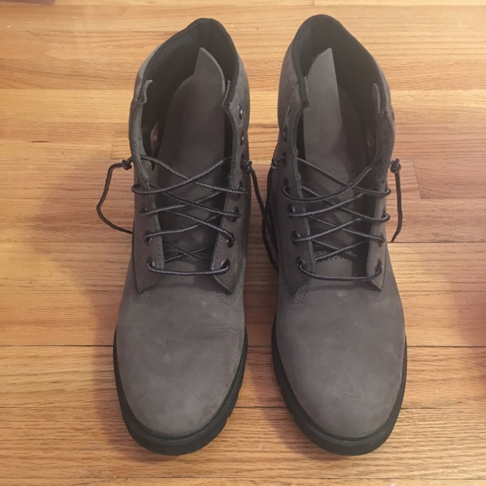 Grey timberlands